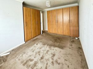 Second Avenue- click for photo gallery